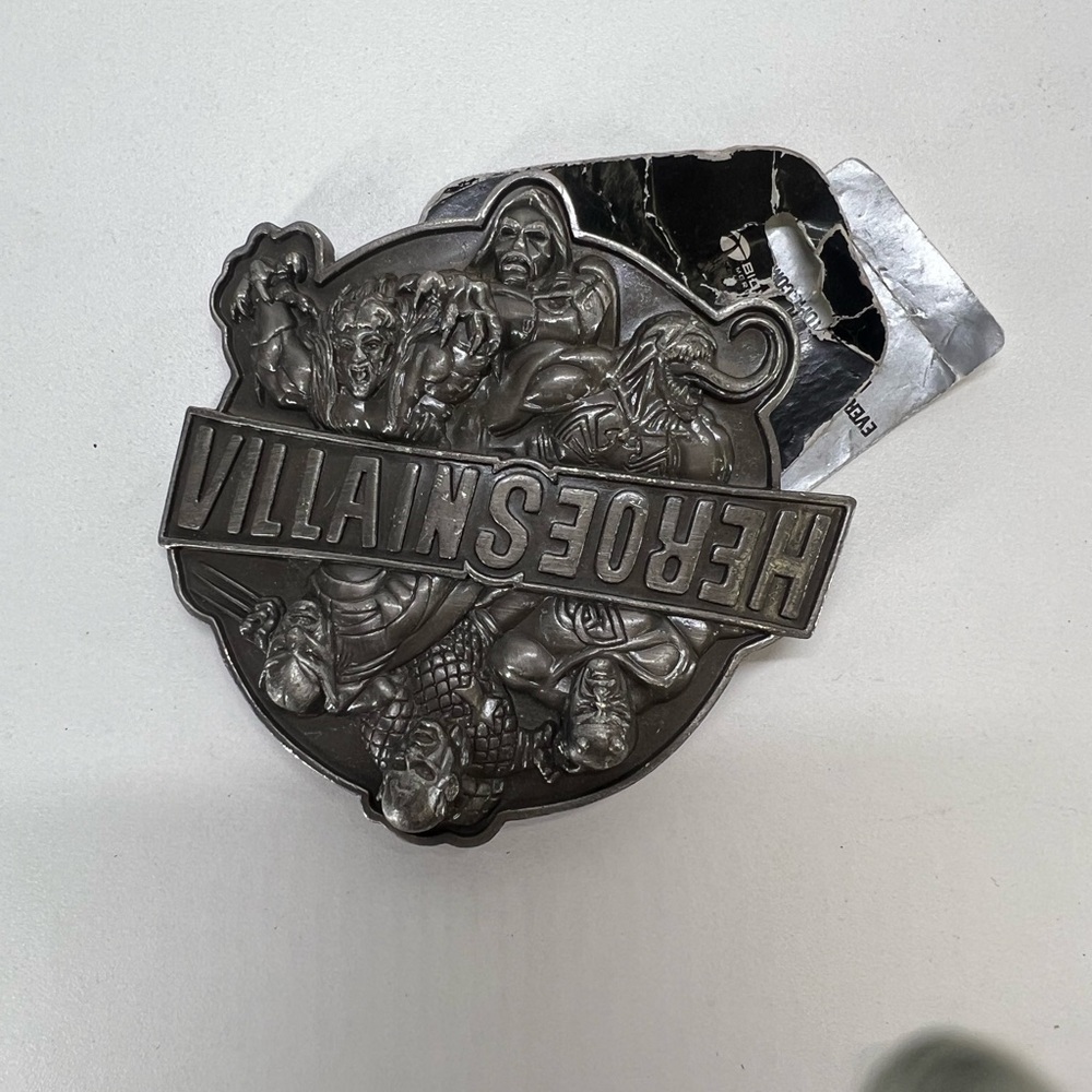 2009 MARVEL HEROES VS VILLAINS BELT BUCKLE Nickel Silver Color